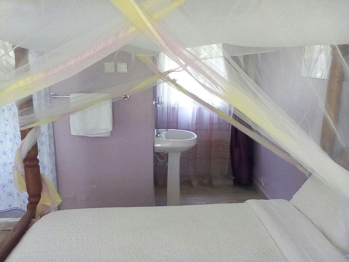 Hippo Safaris Resort 奈瓦沙 外观 照片