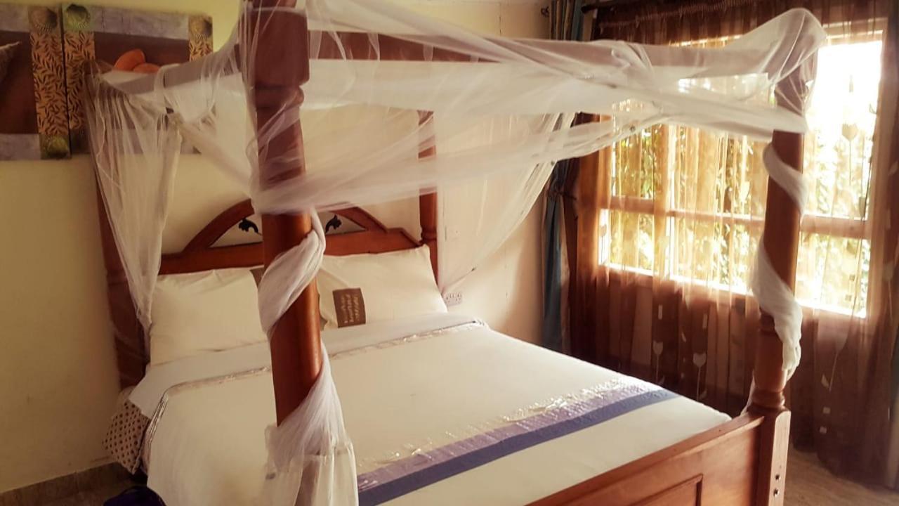 Hippo Safaris Resort 奈瓦沙 外观 照片